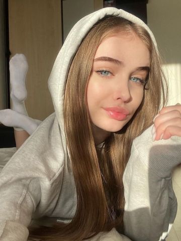 Ася