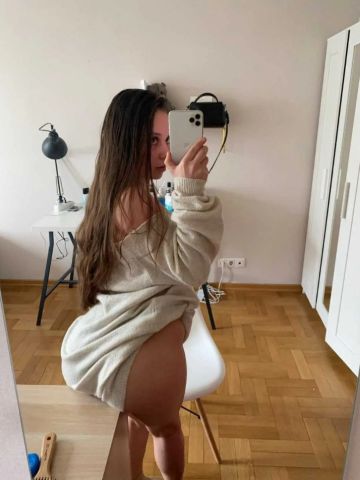 Викуся